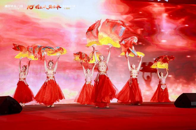 德技优品门窗十周年盛典 “崛匠派”开启新十年宣言(图22)