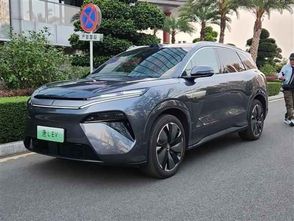 比亚迪唐L上市2298万元起 电动化深度整合新旗舰(图4)