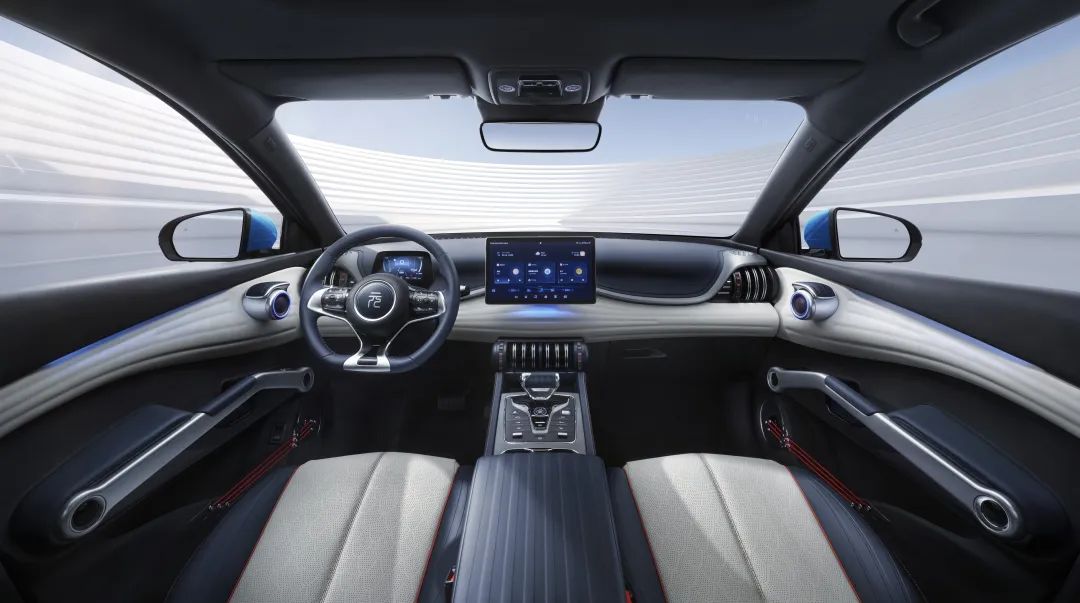15 万元级纯电 SUV 新较量：MG ES5与比亚迪元PLUS怎么选？(图3)