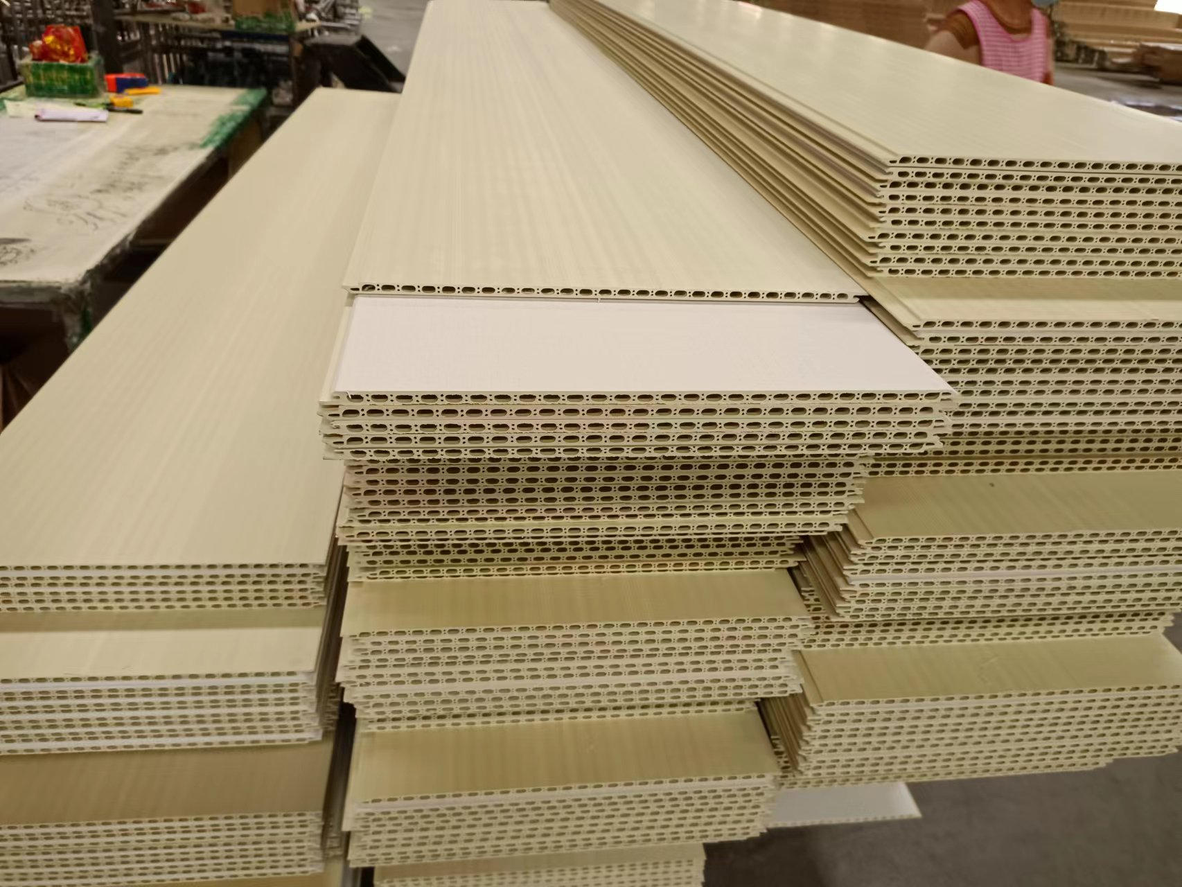 全新理想i8实车曝光双电机5C超充激光雷达35万起香吗_车家号_发现车生活_汽车之家(图1)