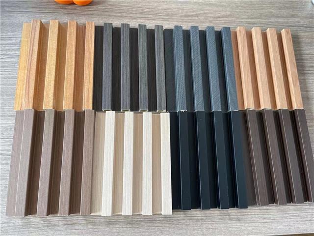 中冶建工申请外墙装饰板自动化吊装装备专利大大提高工作效率并降低施工成本(图1)